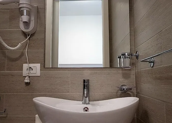 ベッド・アンド・ブレックファスト Monelia 3*